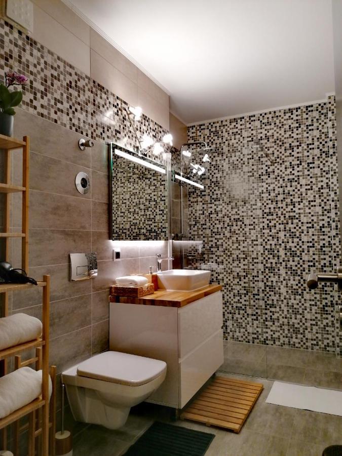 Wooden Touch Studio Brasov Ngoại thất bức ảnh
