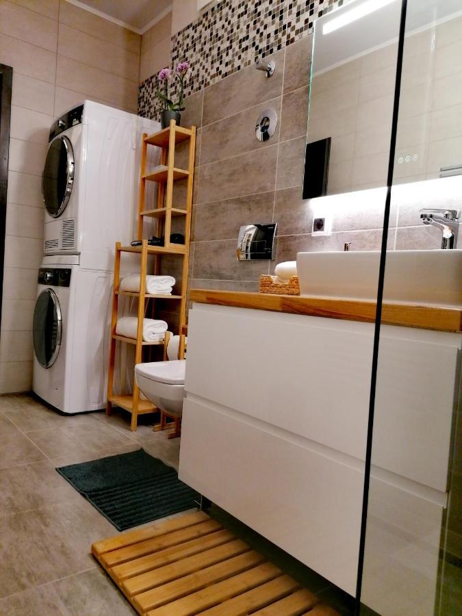 Wooden Touch Studio Brasov Ngoại thất bức ảnh