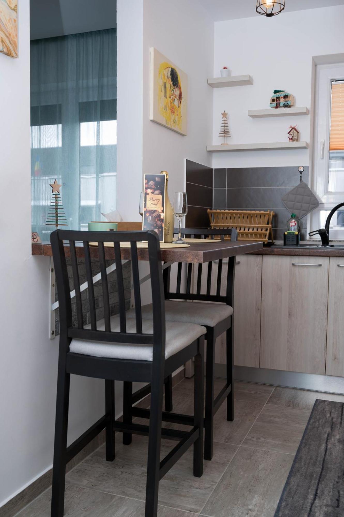 Wooden Touch Studio Brasov Ngoại thất bức ảnh