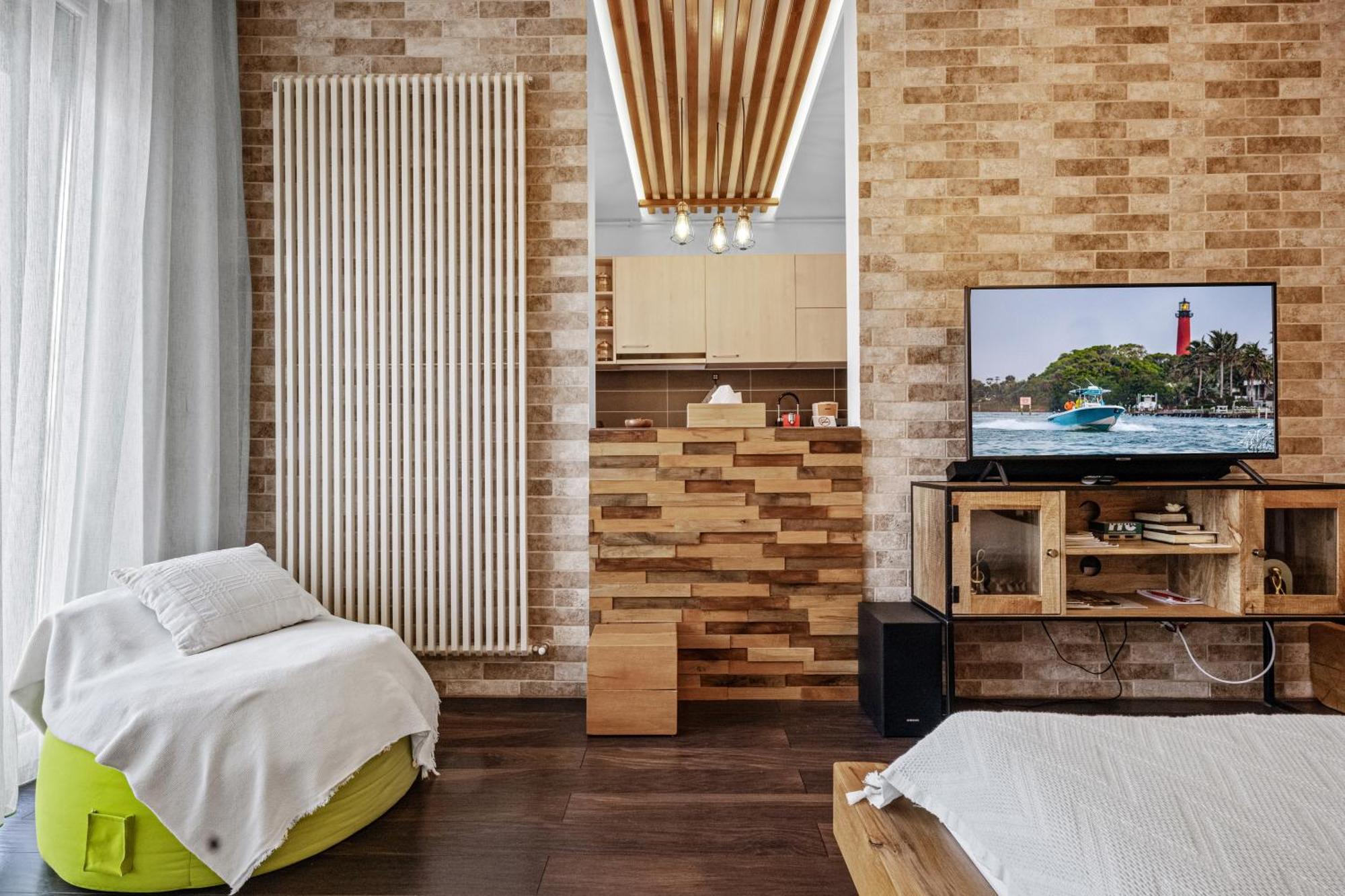 Wooden Touch Studio Brasov Ngoại thất bức ảnh